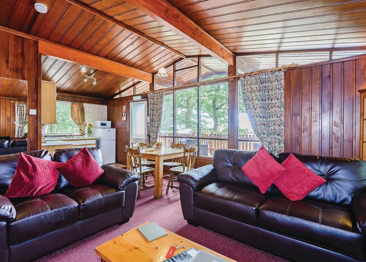 Penllwyn Lodges Montgomery Exteriör bild
