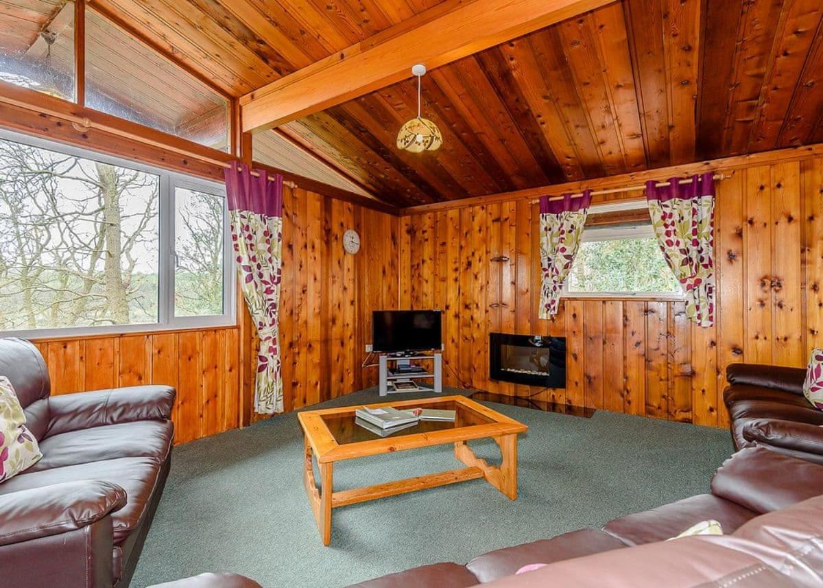 Penllwyn Lodges Montgomery Exteriör bild