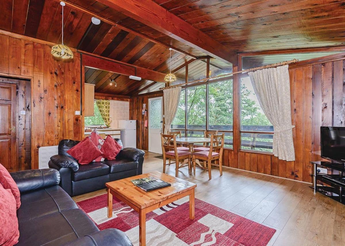 Penllwyn Lodges Montgomery Exteriör bild